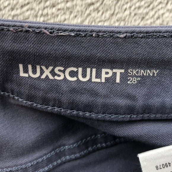 Warp + Weft Women's LuxSculpt Skinny Jeans 30x28 Classic Casual Purple Preppy - Picture 10 of 15